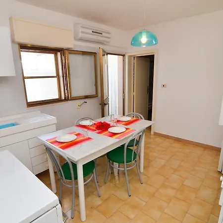 Dom wakacyjny Casa Sonia 5 Pp Sx Torre Lapillo